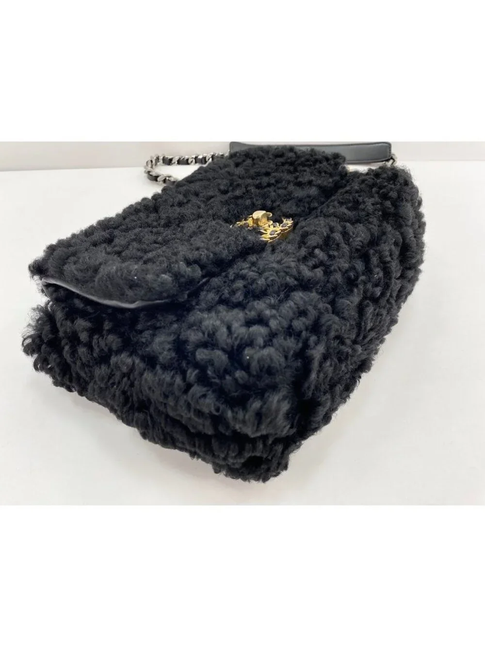 Chanel Shoulder Bag Black
